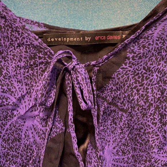 Erica Davies- 100% silk spaghetti blouse - Picture 2 of 6